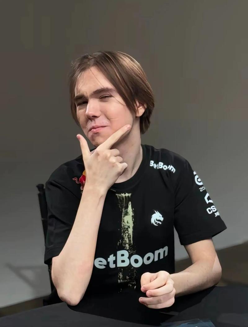 中期小送无碍大局 Leyan佛耶戈再度超神 Leyan队击败Puff队